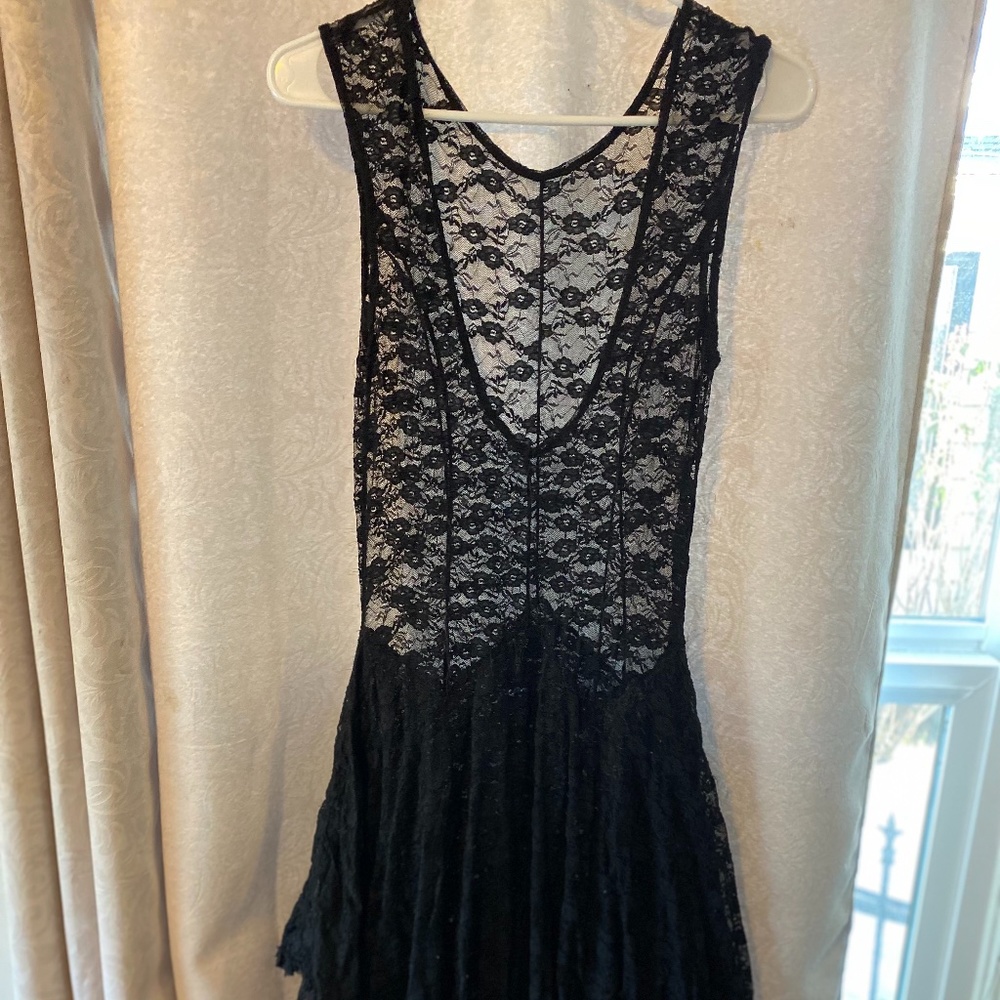 Black lace dress